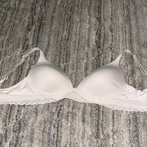 Warners Nude lightly lined wear everyday bra